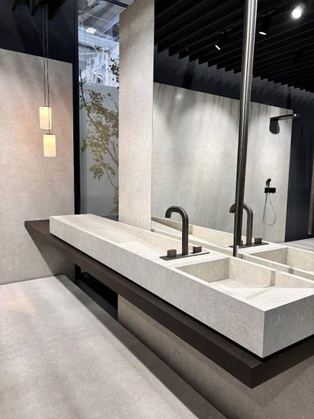 Carrelage terrasse extérieur effet pierre pour une terrasse - Uzès dans le Gard