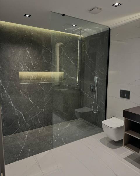 Carrelage pour le sol de votre salle de bain à Nîmes dans le Gard