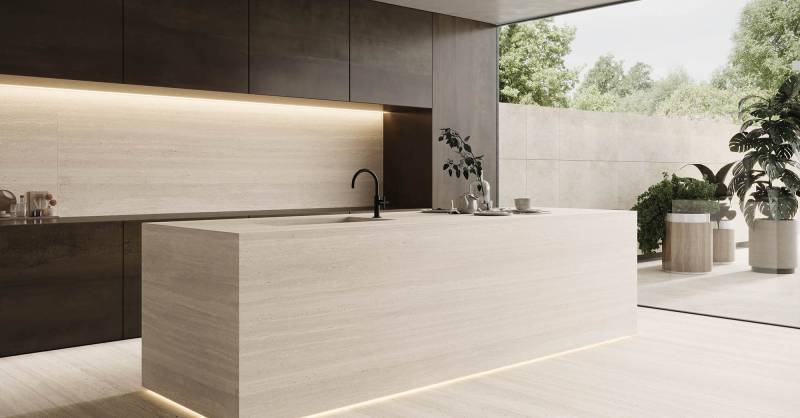 Carrelage grand format XXL pour un effet de grandeur - Uzès dans le Gard